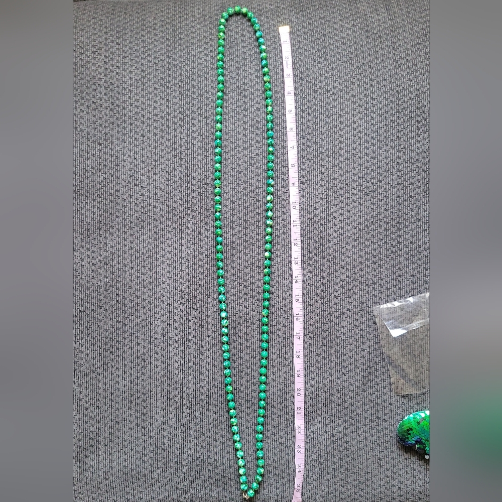 St Patrick's Day GREEN Accessory Bundle! Jewelry, Bag Charms, Socks & More - Picture 15 of 16